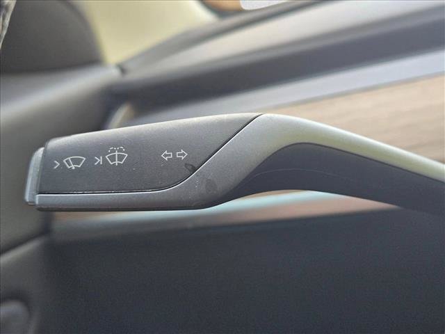 Used 2020 Tesla Model 3 Long Range AWD/4WD image 16