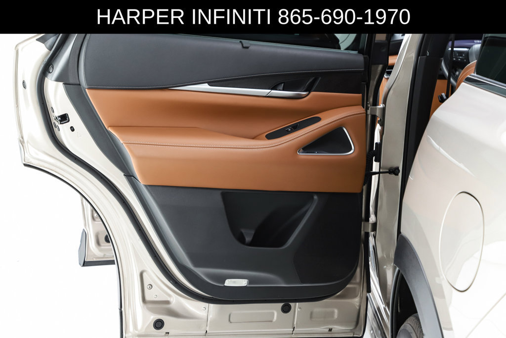 Used 2023 INFINITI QX60 Autograph w/ Cargo Package AWD/4WD image 18
