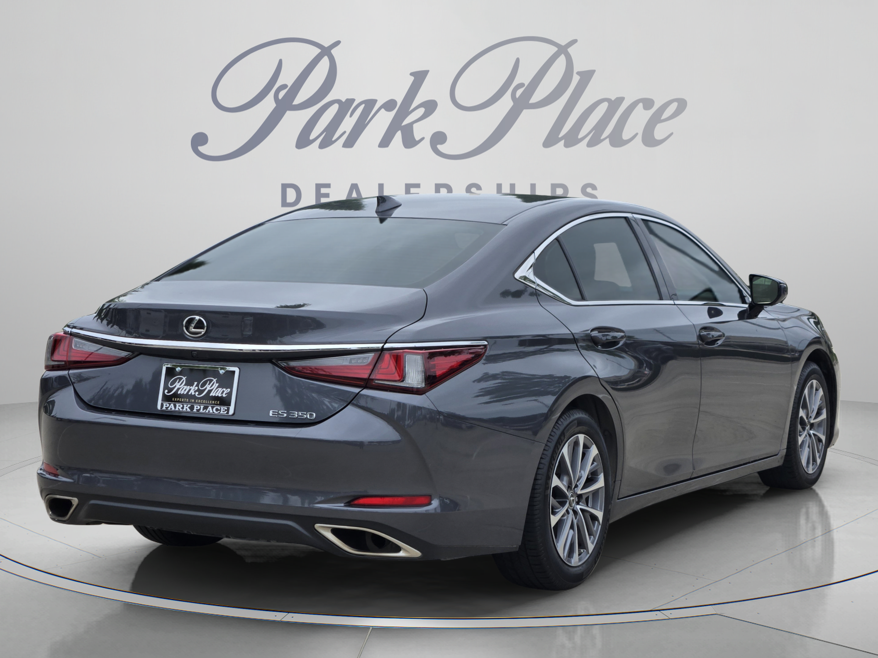 Used 2023 Lexus ES 350 w/ Accessory Package (Z2) FWD image 5