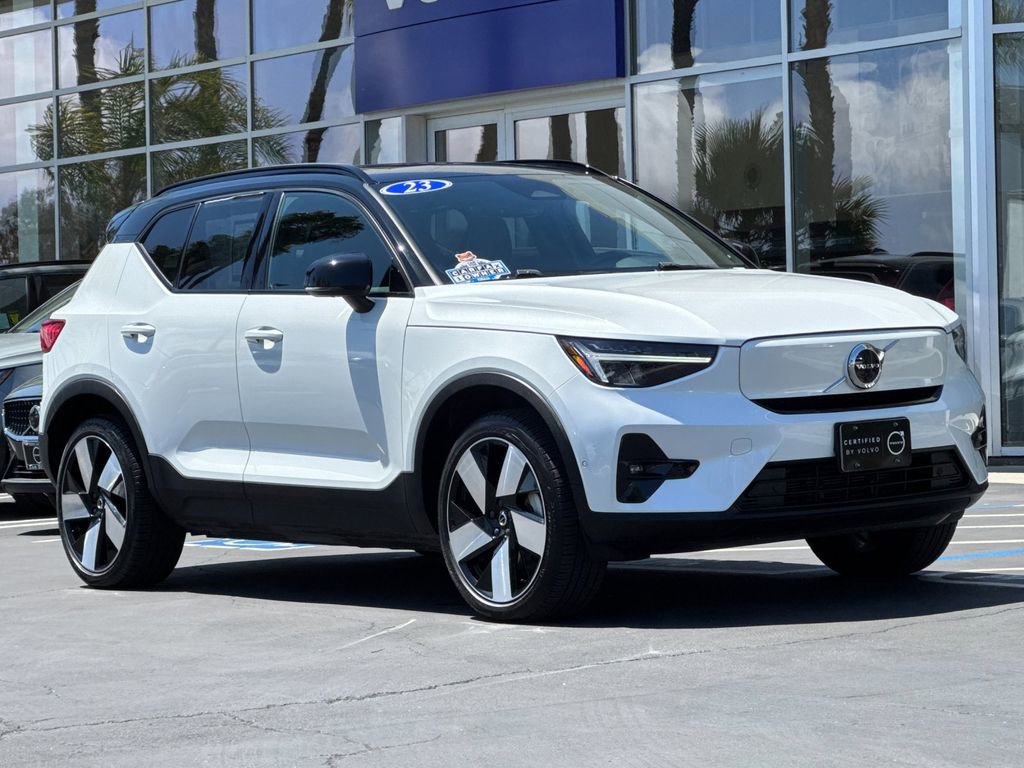 Certified 2023 Volvo XC40 Recharge Plus AWD/4WD image 7