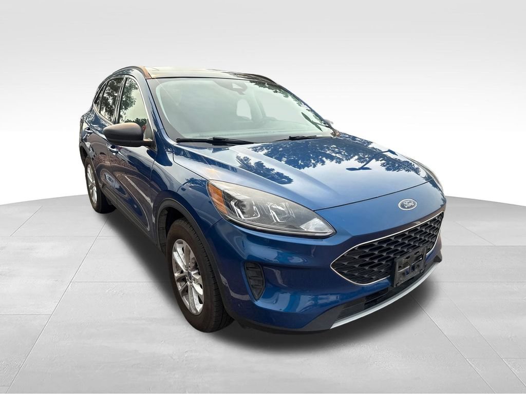 Used 2022 Ford Escape SE w/ Convenience Package AWD/4WD image 6