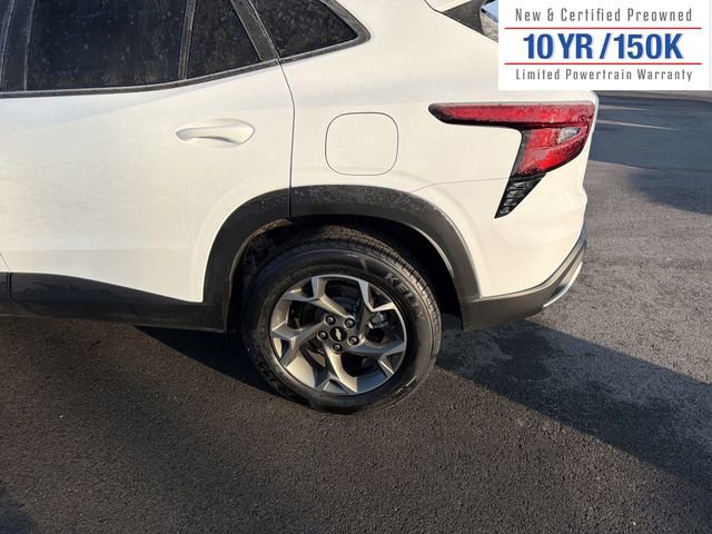 Used 2025 Chevrolet Trax LT image 9