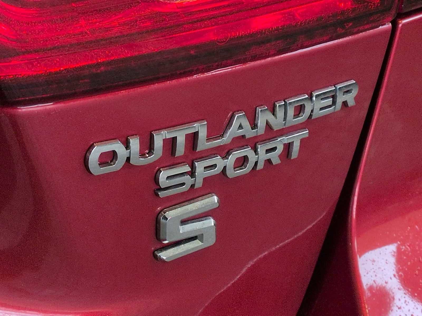 Used 2018 Mitsubishi Outlander Sport ES image 12