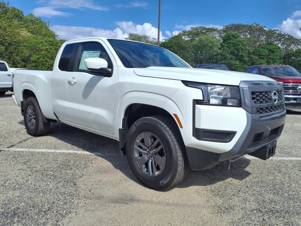Used 2025 Nissan Frontier SV