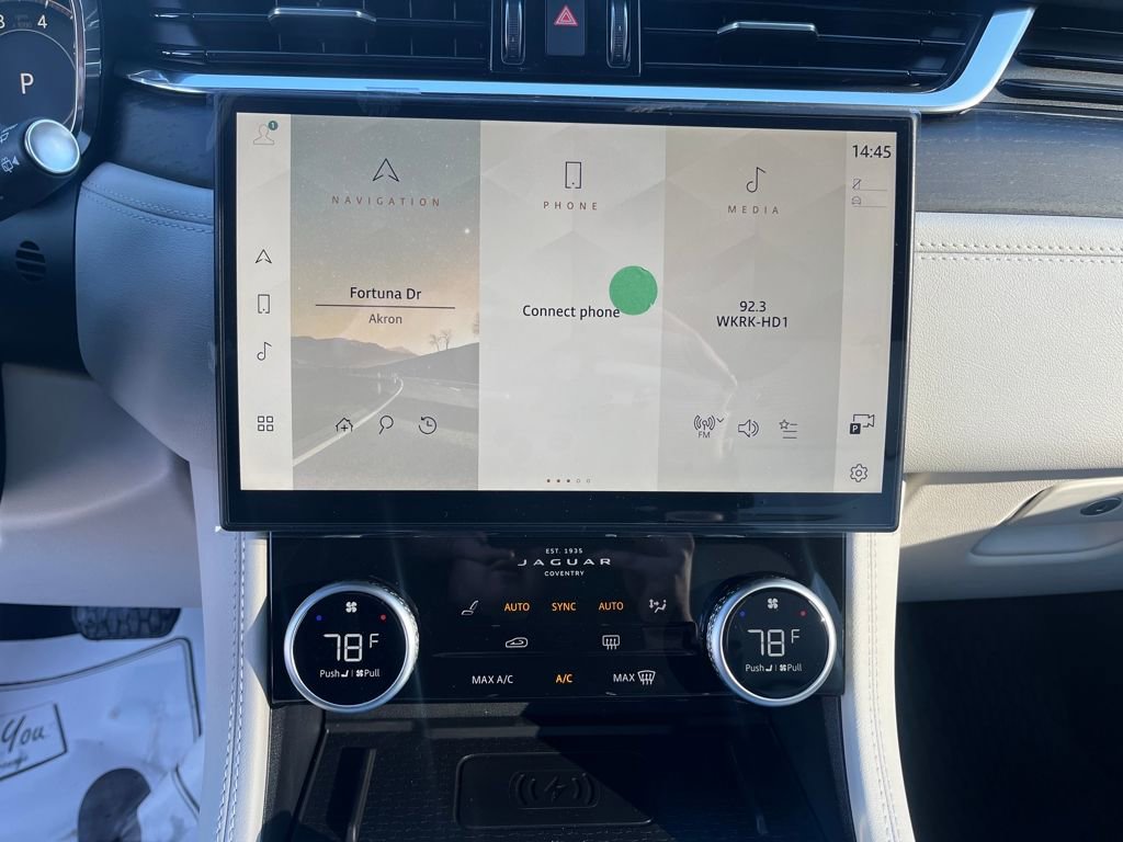 New 2026 Jaguar F-PACE R-Dynamic S image 17