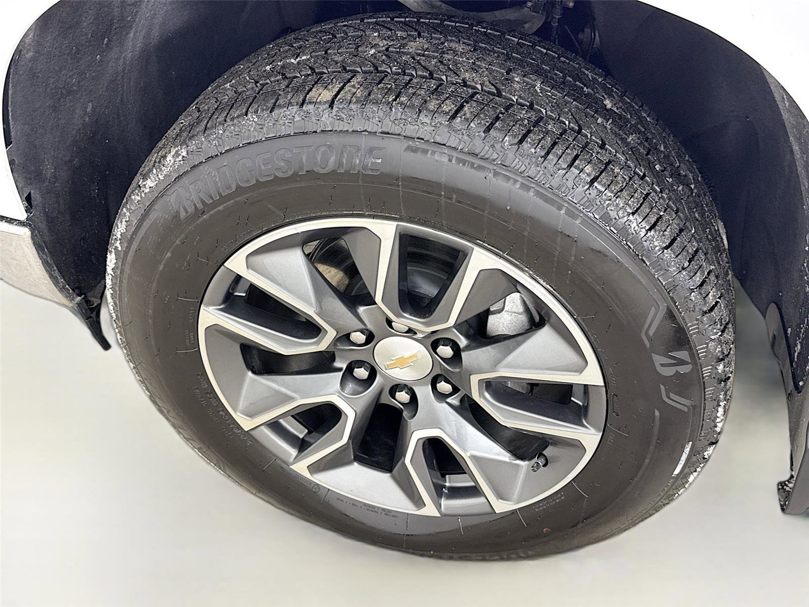 Used 2024 Chevrolet Silverado 1500 LT image 30