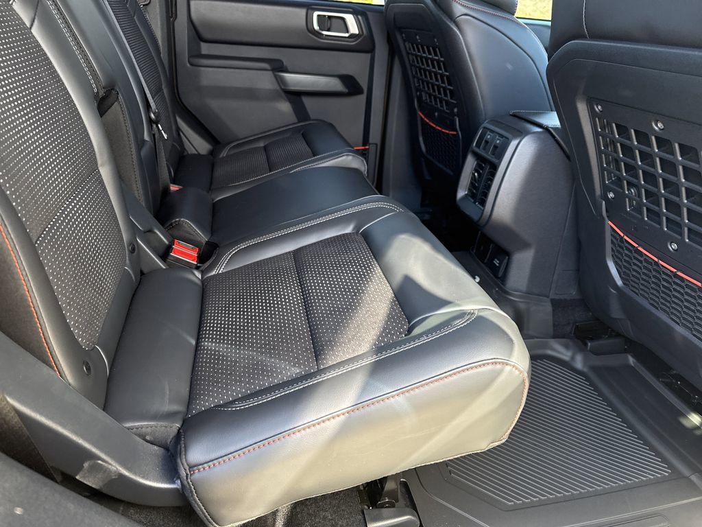 New 2025 Ford Bronco Raptor image 17