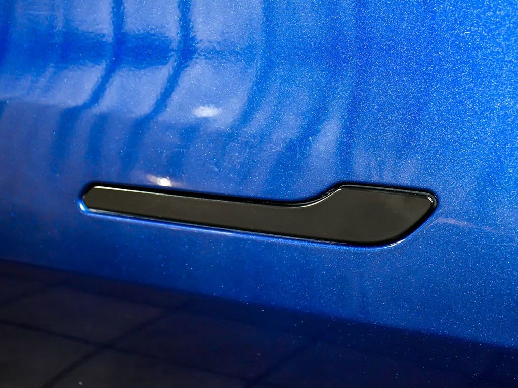 Used 2023 Tesla Model Y Performance AWD/4WD image 11