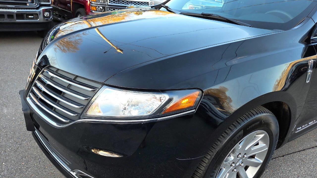 Used 2019 Lincoln MKT AWD image 21