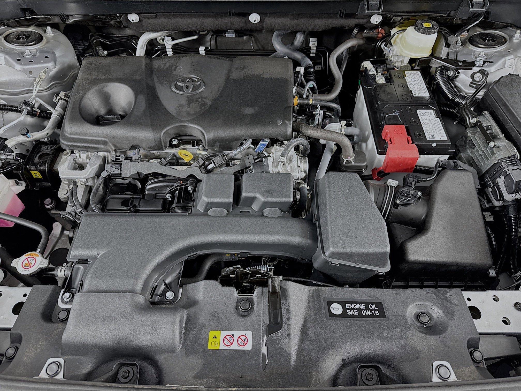 Used 2024 Toyota RAV4 LE image 27