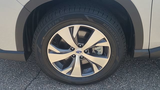 Used 2025 Subaru Ascent Premium AWD/4WD image 5