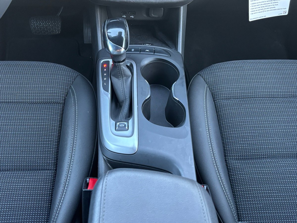 Used 2025 Buick Envista Preferred w/ Convenience I Package image 5