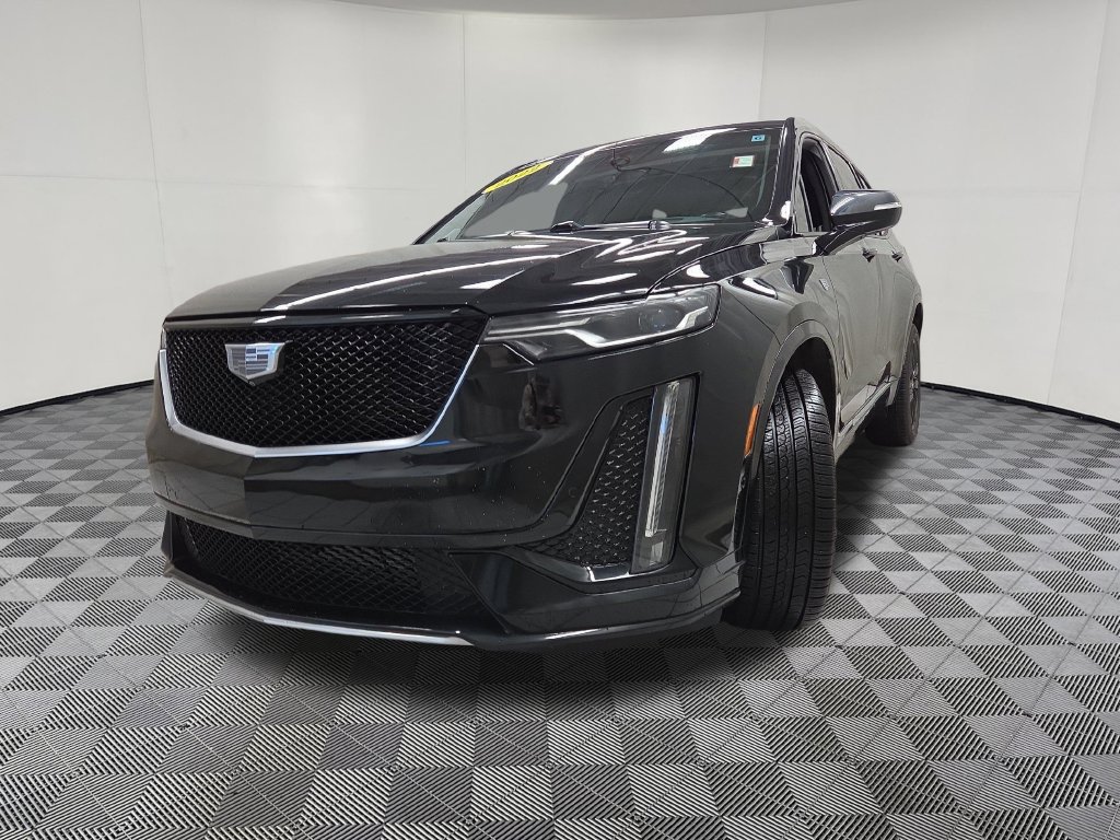 Used 2022 Cadillac XT6 Sport w/ Technology Package AWD/4WD image 7