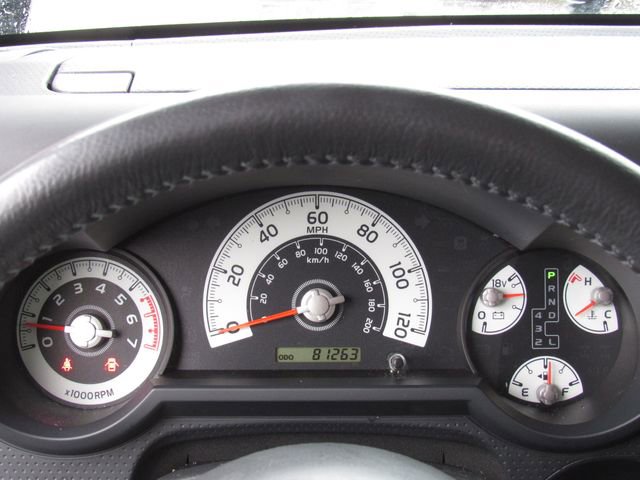 Used 2014 Toyota FJ Cruiser 4WD w/ Upgrade Package image 17
