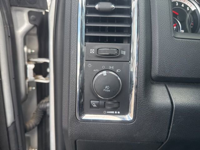 Used 2017 RAM 2500 Laramie w/ Sport Appearance Group image 26