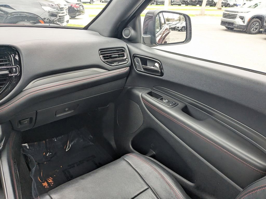 Used 2024 Dodge Durango GT image 16