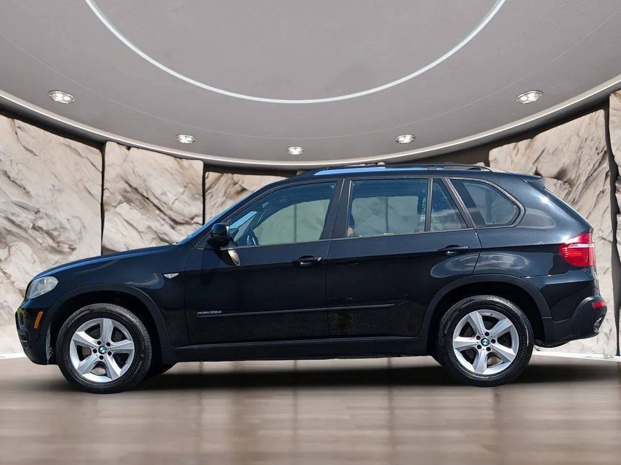 Used 2010 BMW X5 xDrive35d AWD/4WD image 5