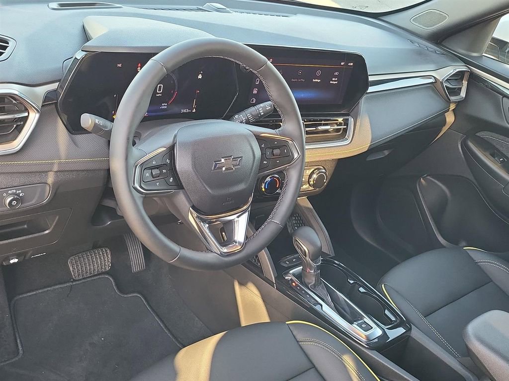 Certified 2026 Chevrolet TrailBlazer ACTIV image 2