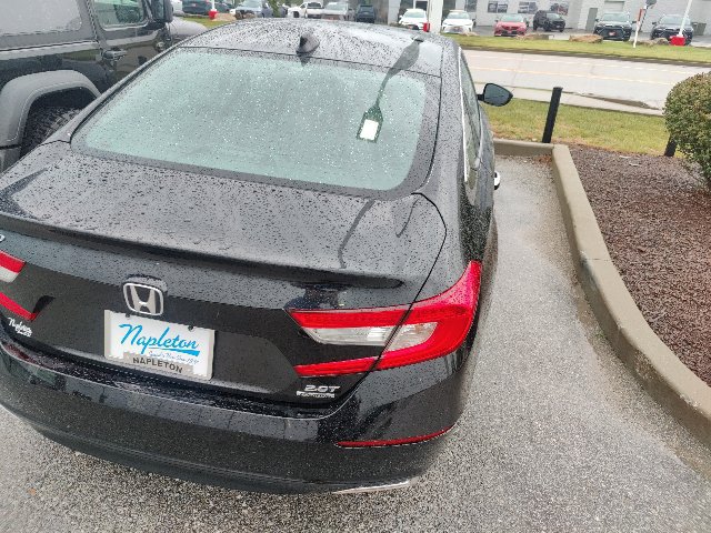 Used 2020 Honda Accord Touring image 14