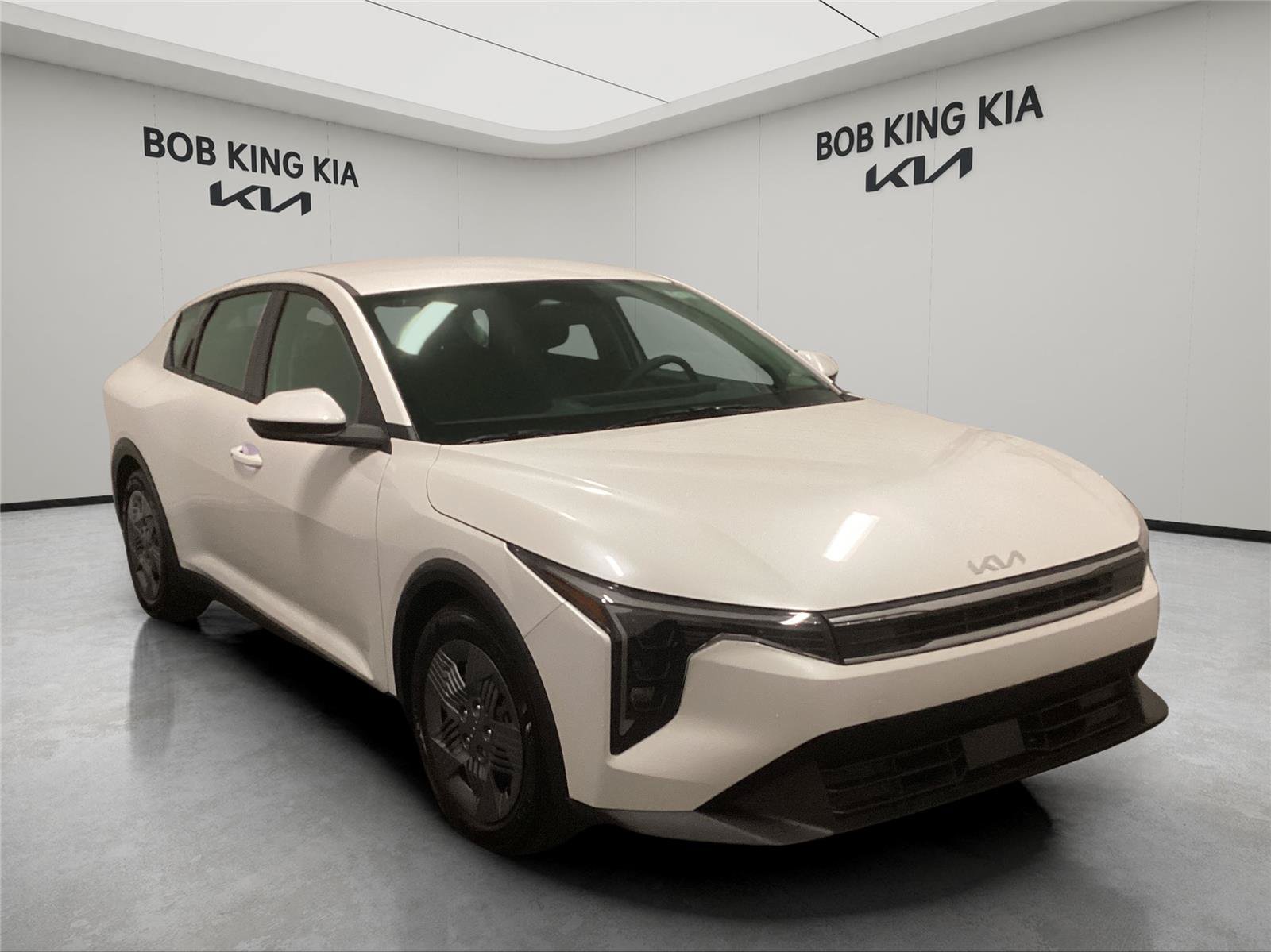 New 2026 Kia K4 FWD image 7