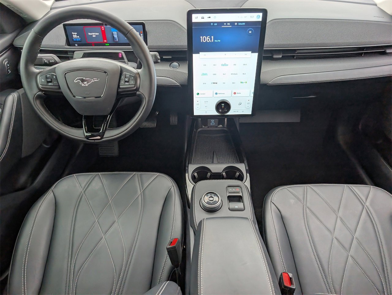 Used 2024 Ford Mustang Mach-E Select image 9