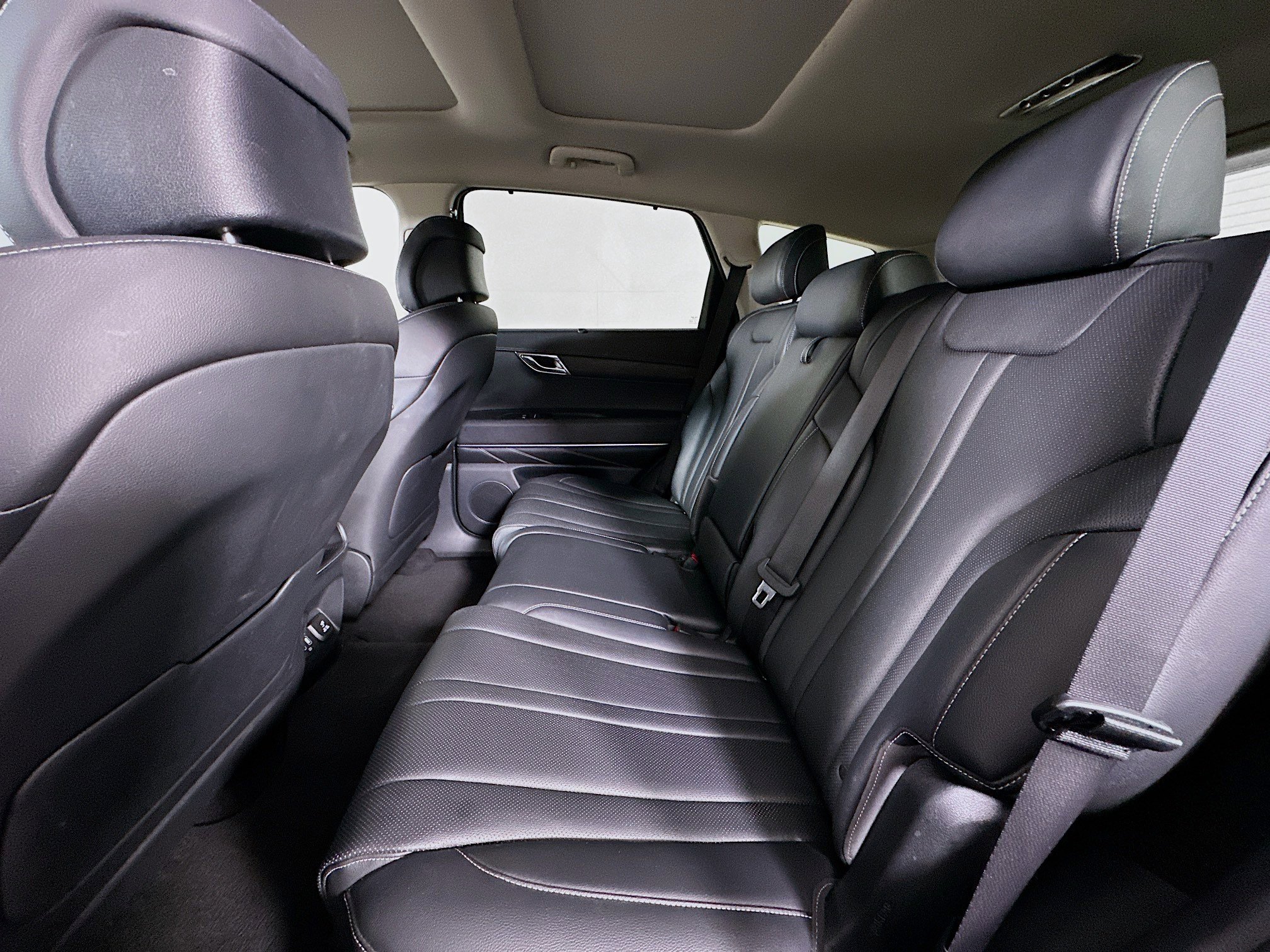 Used 2024 Genesis GV80 3.5T image 29