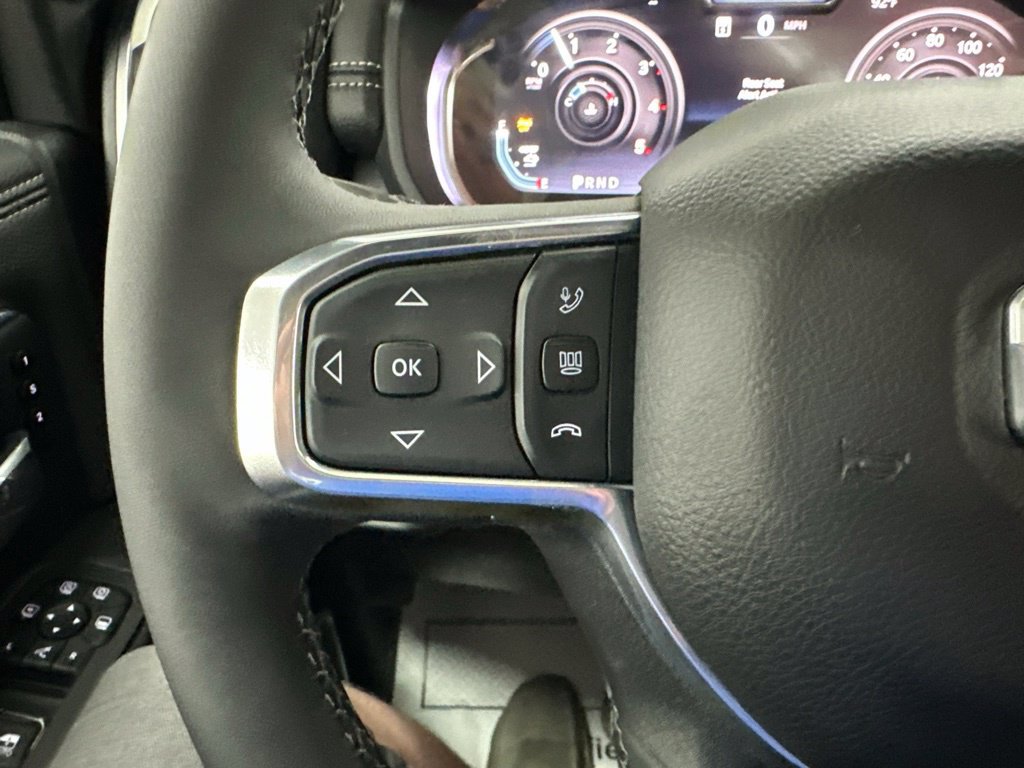 New 2026 RAM 3500 Laramie AWD/4WD image 42