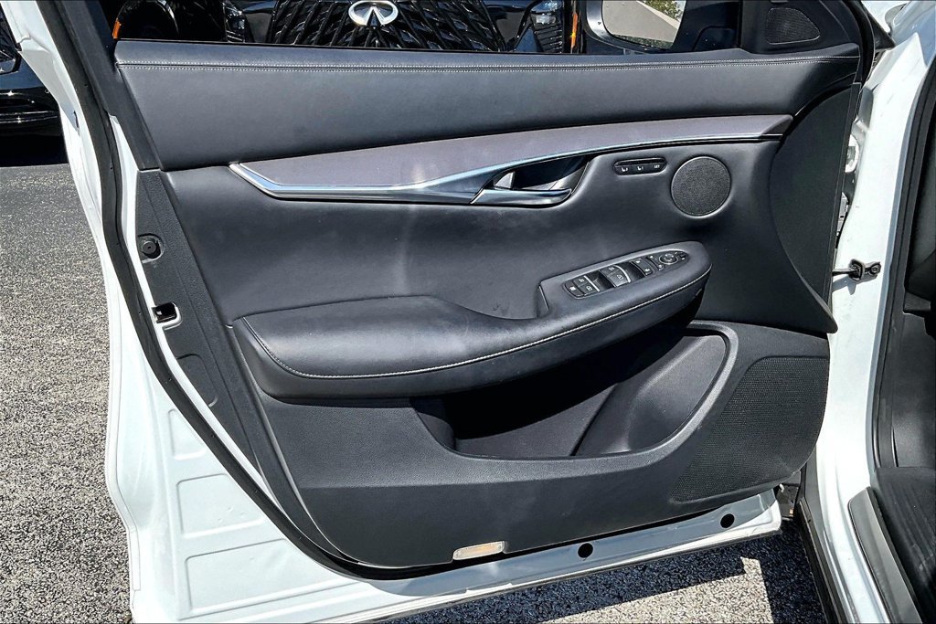 Used 2023 INFINITI QX50 Luxe FWD image 20