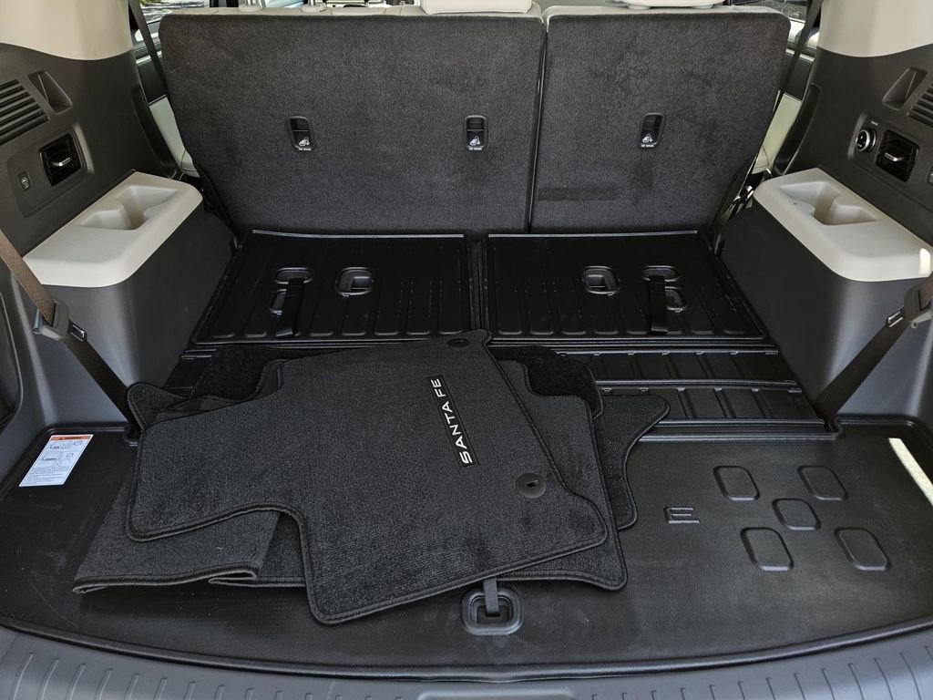 New 2026 Hyundai Santa Fe SEL FWD image 11