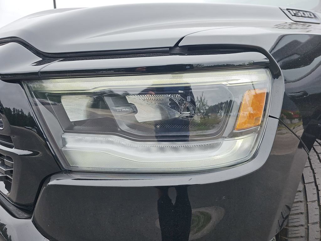 Used 2023 RAM 1500 Lone Star AWD/4WD image 34