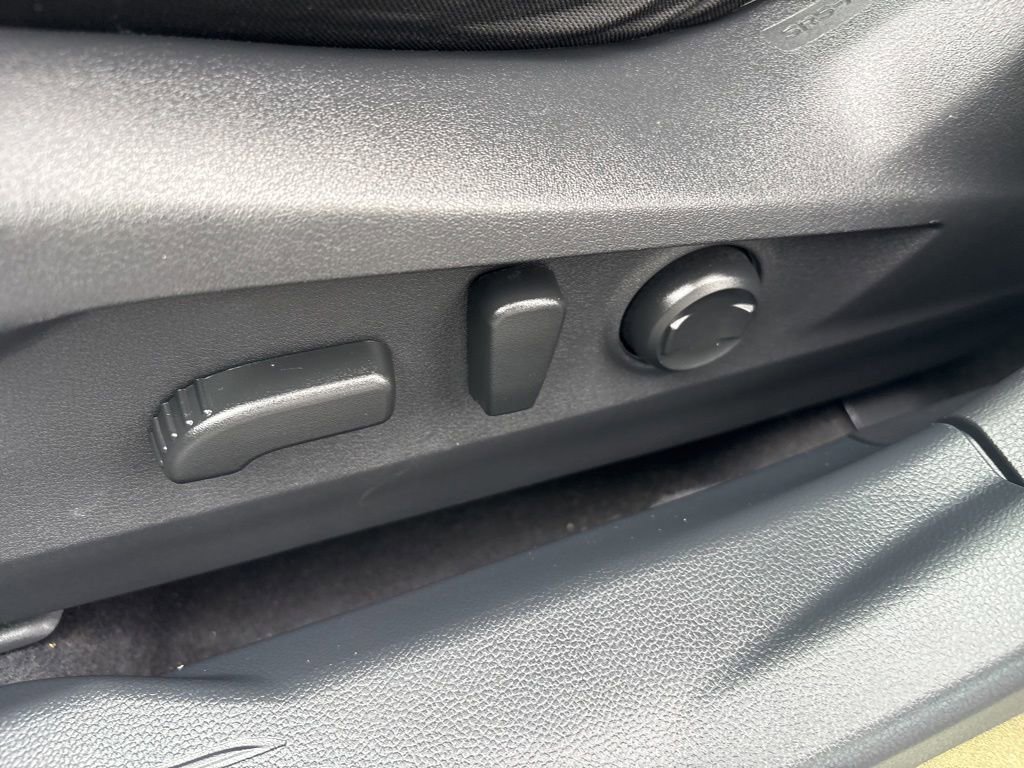 Certified 2024 Subaru Outback Premium AWD/4WD image 17