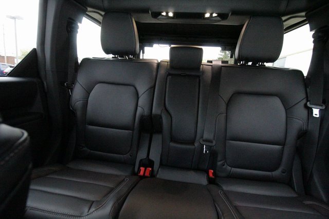 New 2025 Ford Bronco Outer Banks w/ Sasquatch Package image 30