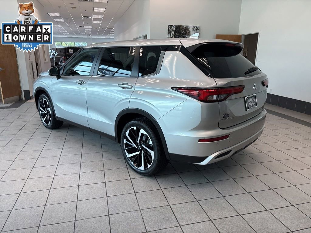 Used 2024 Mitsubishi Outlander SE FWD image 5