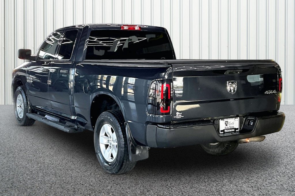 Used 2018 RAM 1500 Express AWD/4WD image 4