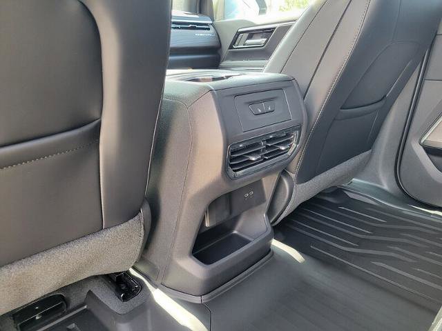 New 2025 GMC Sierra EV Denali image 32