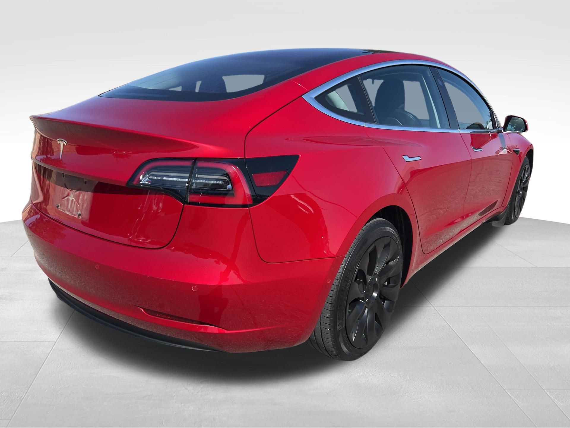 Used 2018 Tesla Model 3 Long Range RWD image 5