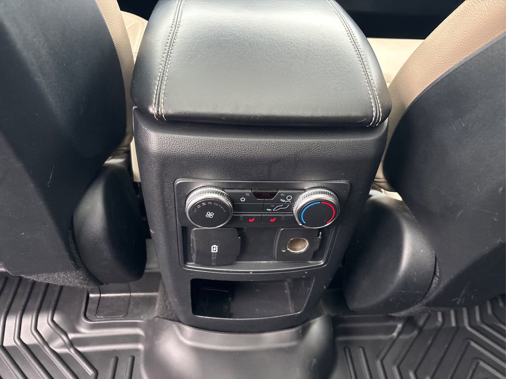 Used 2020 Ford Explorer XLT w/ Equipment Group 202A image 36