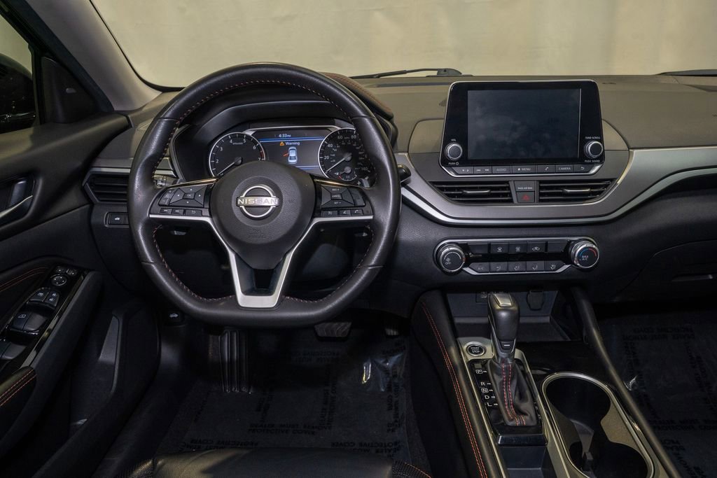 Used 2023 Nissan Altima 2.5 SR image 6
