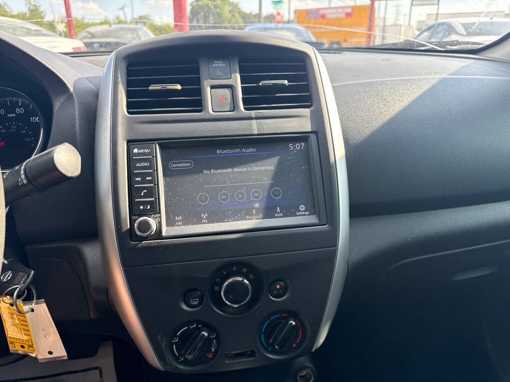 Used 2019 Nissan Versa SV FWD image 14