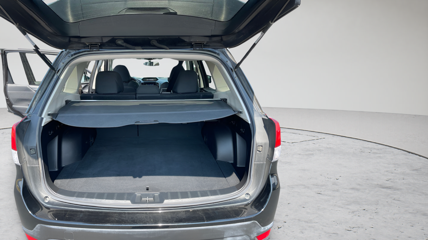 Used 2019 Subaru Forester Premium AWD/4WD image 10