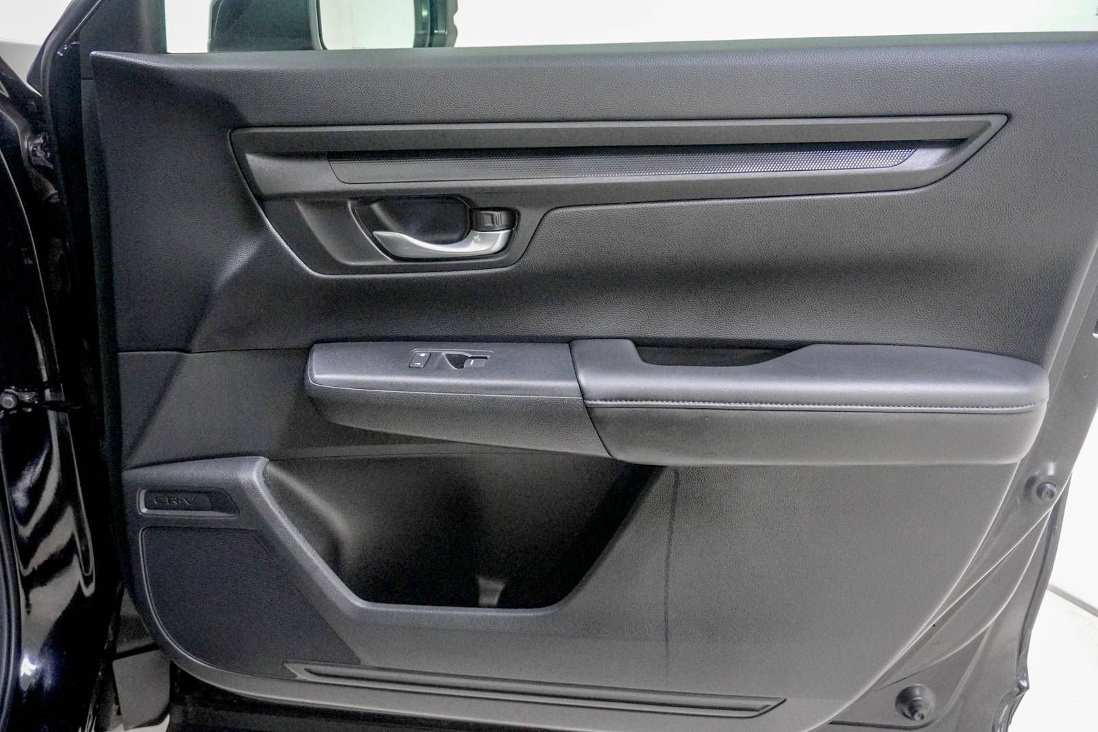 Used 2024 Honda CR-V LX image 30