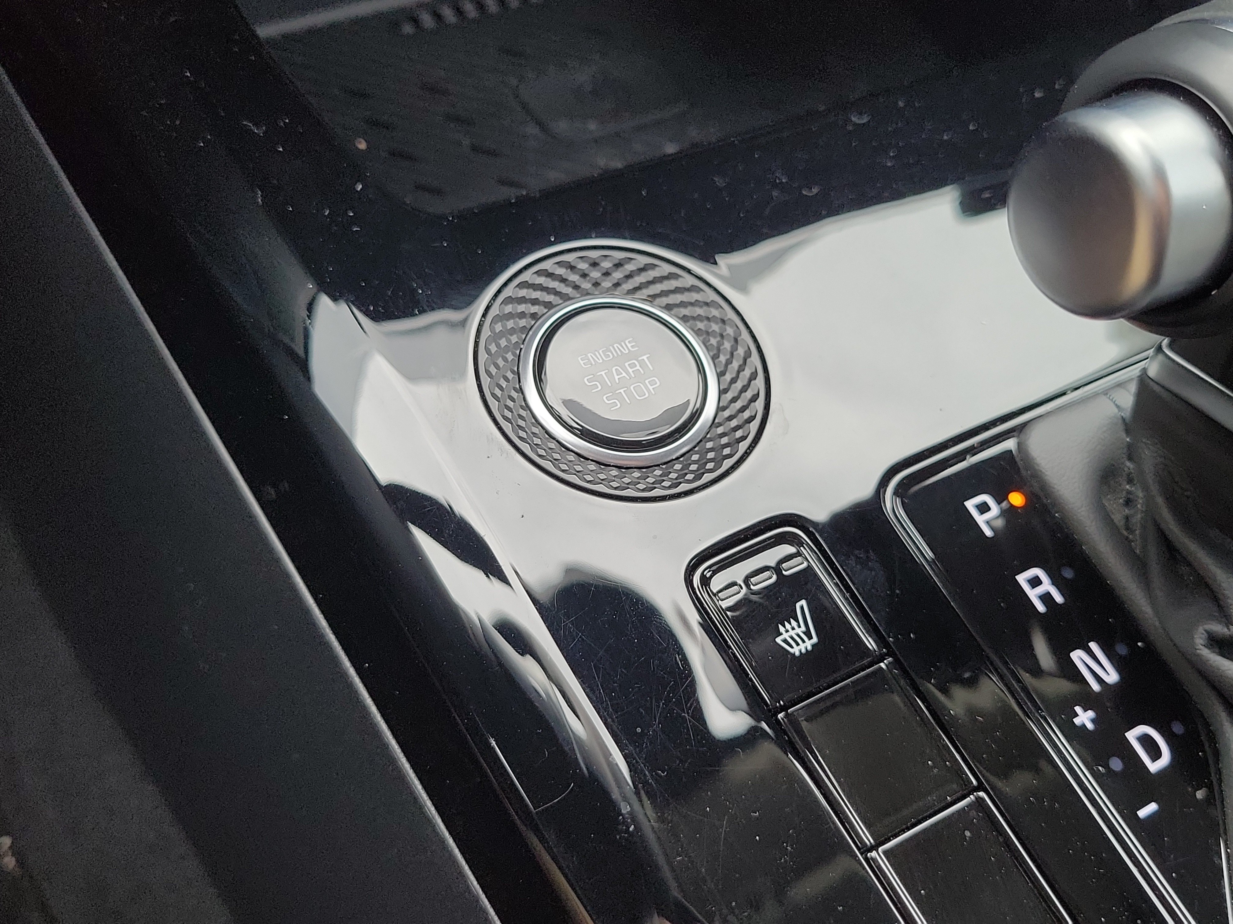 Certified 2025 Kia Niro EX FWD image 33