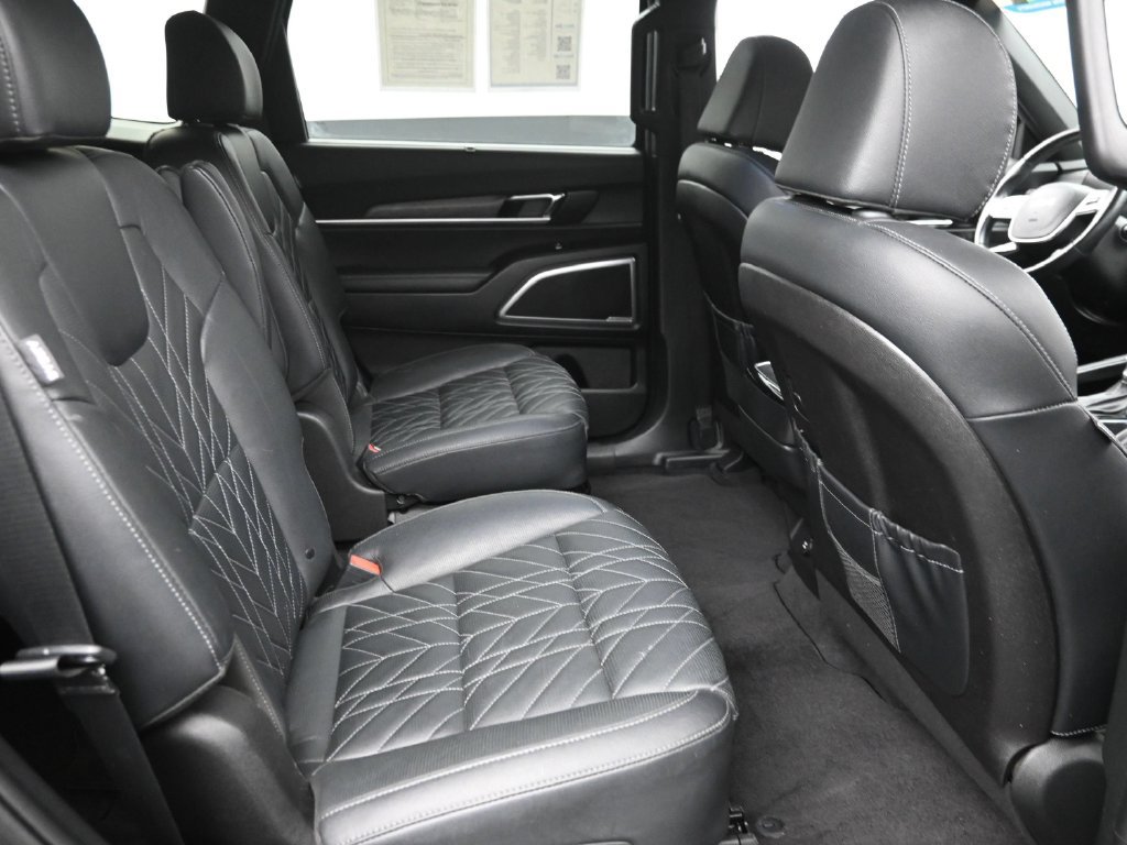 Used 2024 Kia Telluride EX X-Line AWD/4WD image 10
