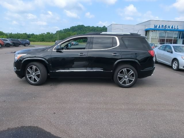 Used 2018 GMC Acadia Denali w/ Technology Package AWD/4WD image 34