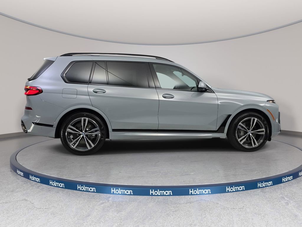 New 2026 BMW X7 xDrive40i image 4