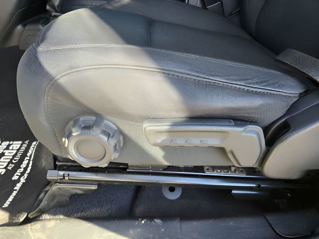 Used 2020 Jeep Wrangler Unlimited Sport AWD/4WD image 16