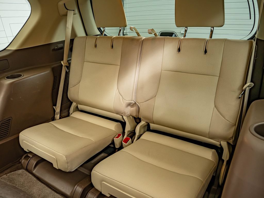 Used 2016 Lexus GX 460 w/ Premium Package AWD/4WD image 36