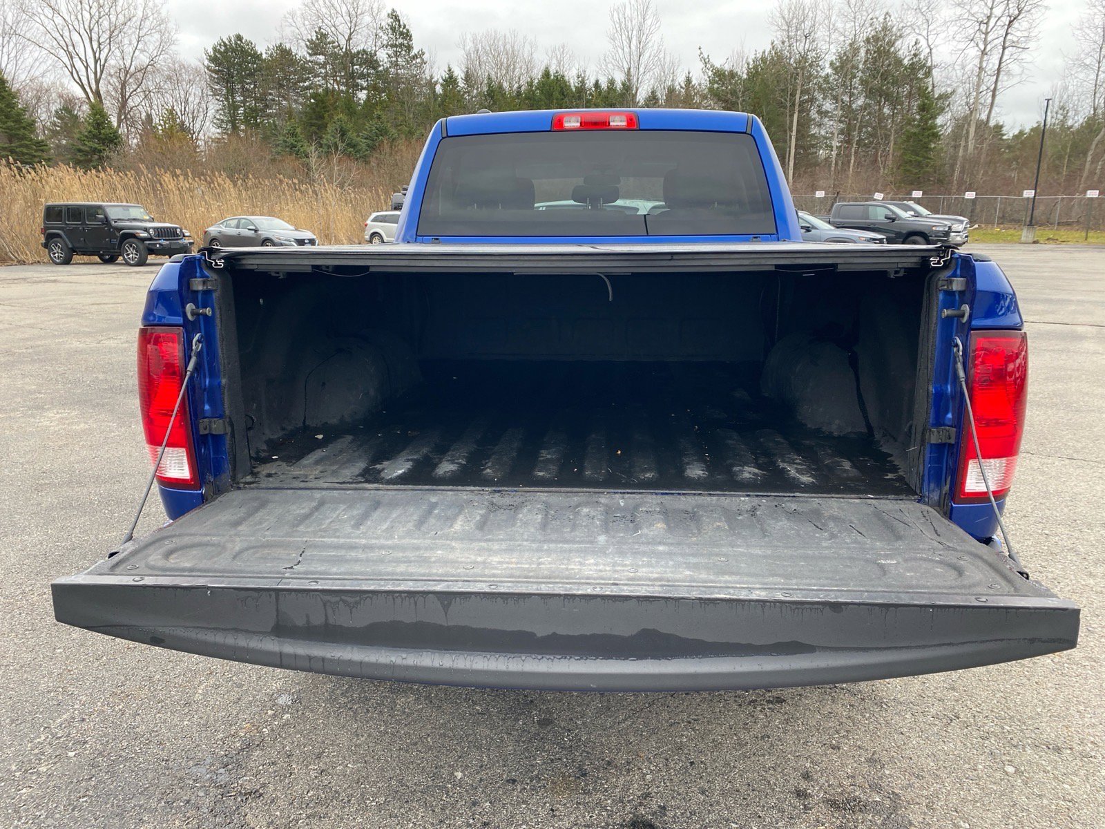 Used 2018 RAM 1500 Express image 21
