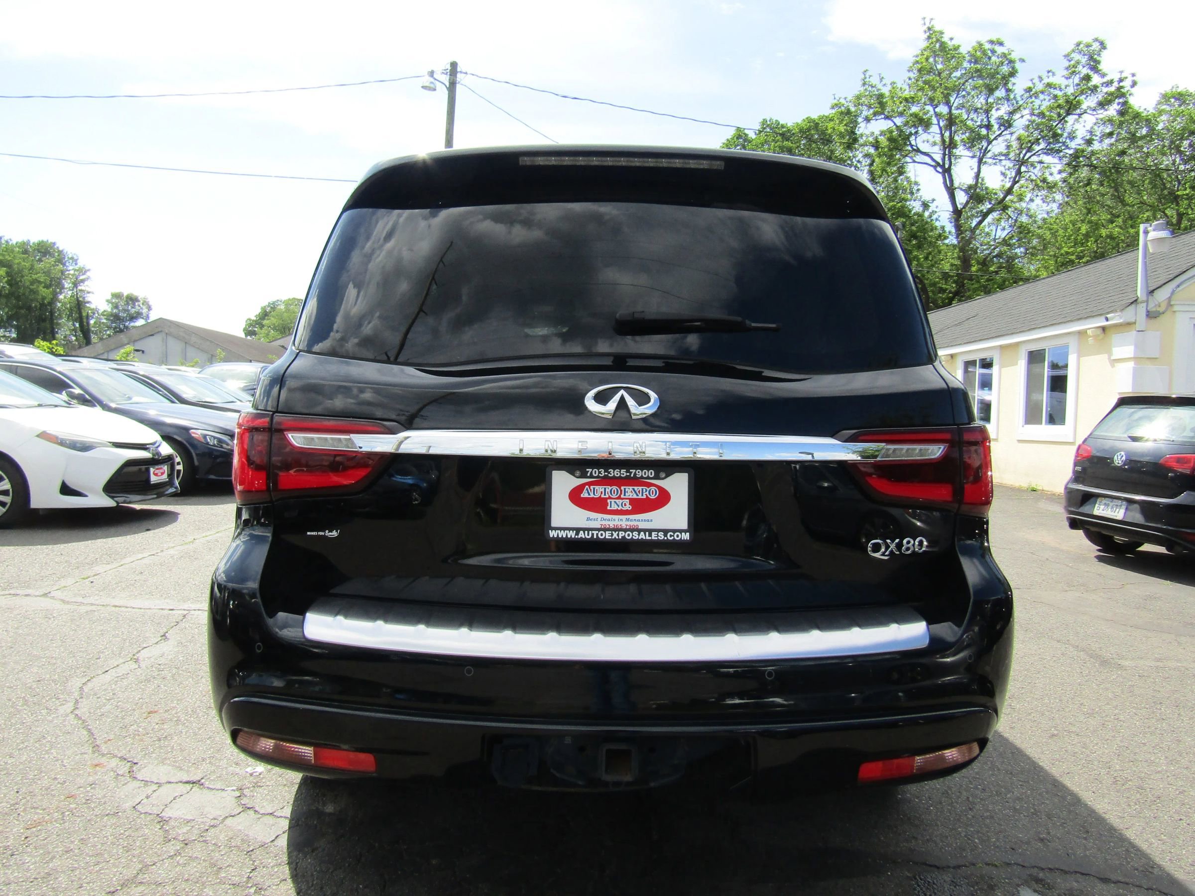 Used 2019 INFINITI QX80 Luxe image 6