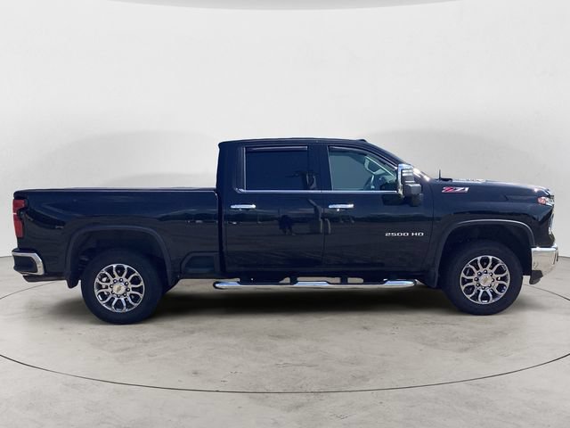 Used 2026 Chevrolet Silverado 2500 LTZ w/ LTZ Plus Package AWD/4WD image 6